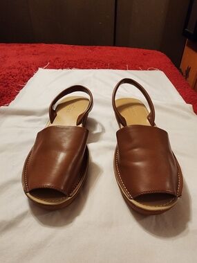 kenneth cole  Brown  Slingback Sandals size 8.5